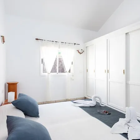 ヴィラ Casa Naranja - Heated Pool - Bbq - Terrace - Free Wifi - Child & Pet-friendly - 3 Bedrooms - 6 People ポリス・デ・アボナ