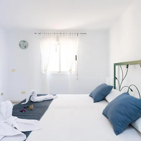 Casa Naranja: Family-friendly With Heated Pool And Bbq Villa